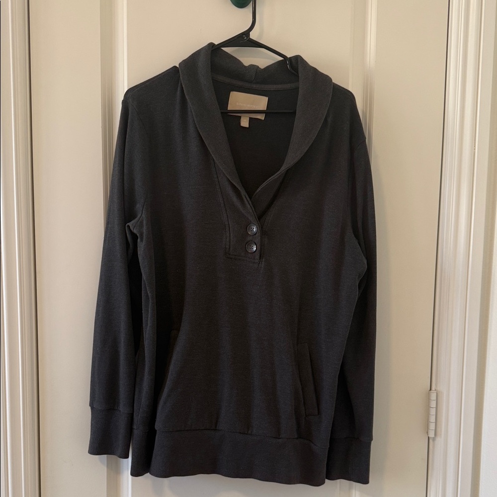 Bundle deal - 2 for $15 Banana Republic Dark Gray Buttoned Sweatshirt